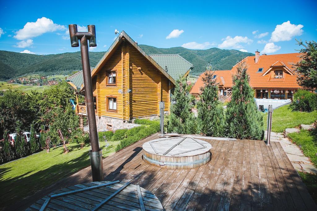 Sadyba Ertash Vyshka Exterior foto